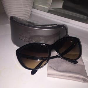 Alexander McQueen cat eye sunglasses